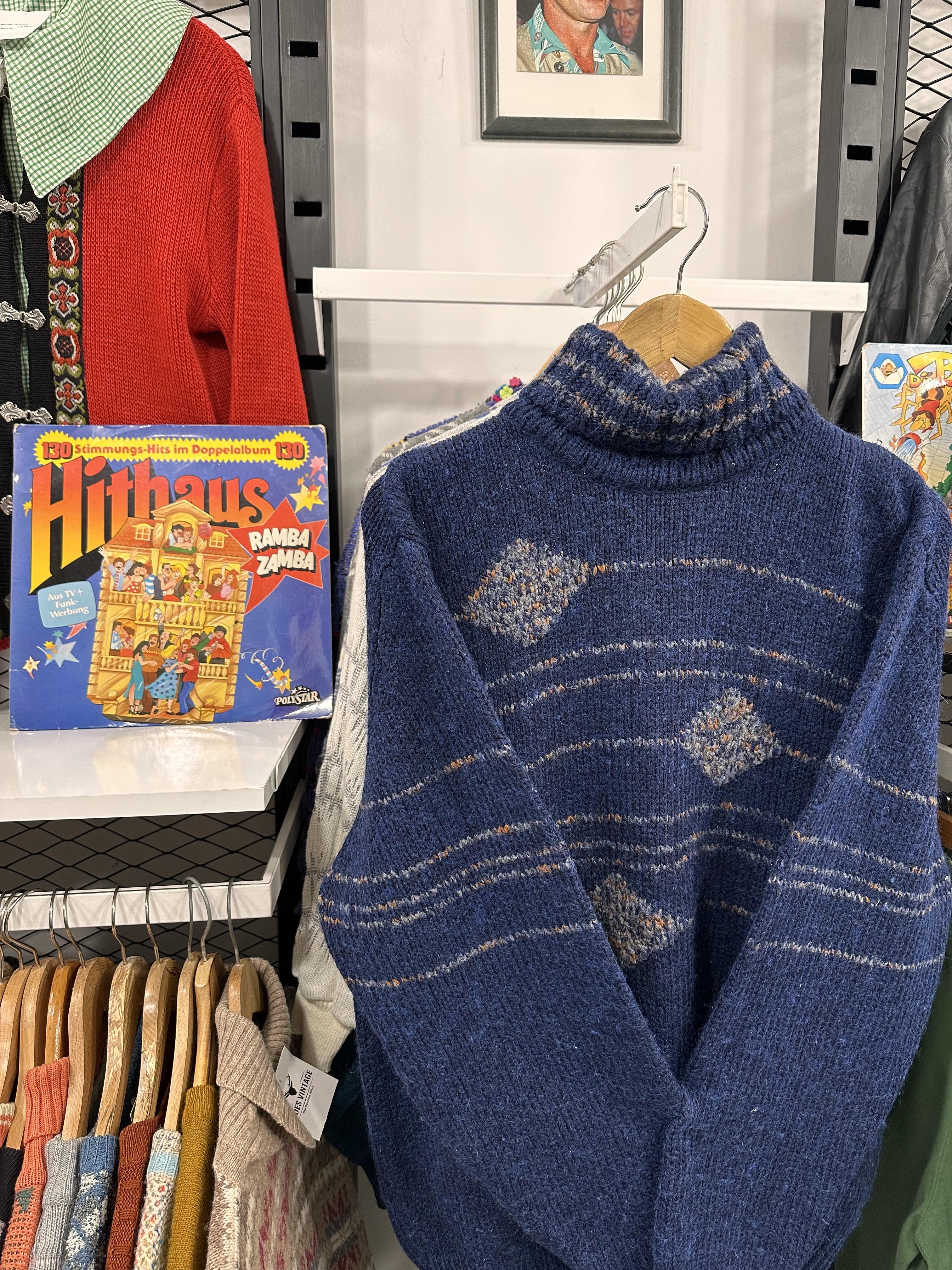 Vintage Soft Wool Unisex Kazak