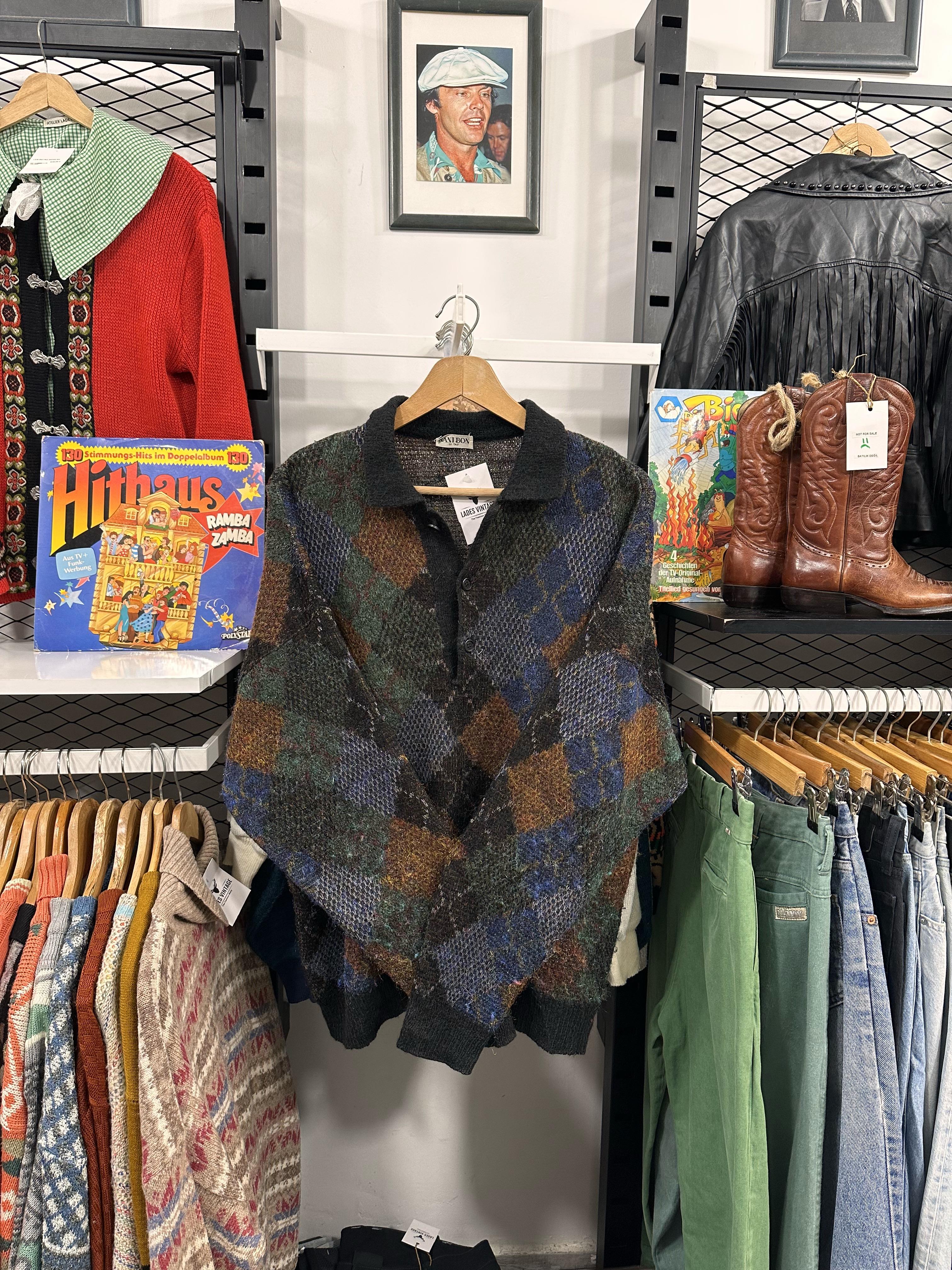 Vintage Unisex 90s Kazak