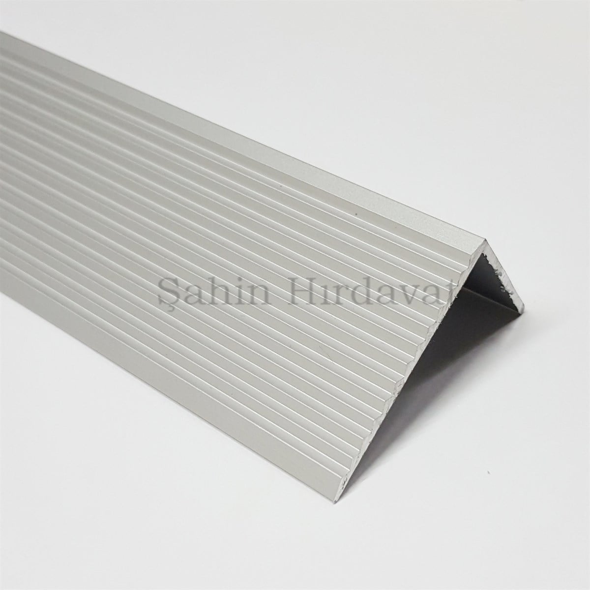 4 cm x 2 cm Alüminyum Köşe Profili Merdiven Profili Köşebent Gri 100 cm