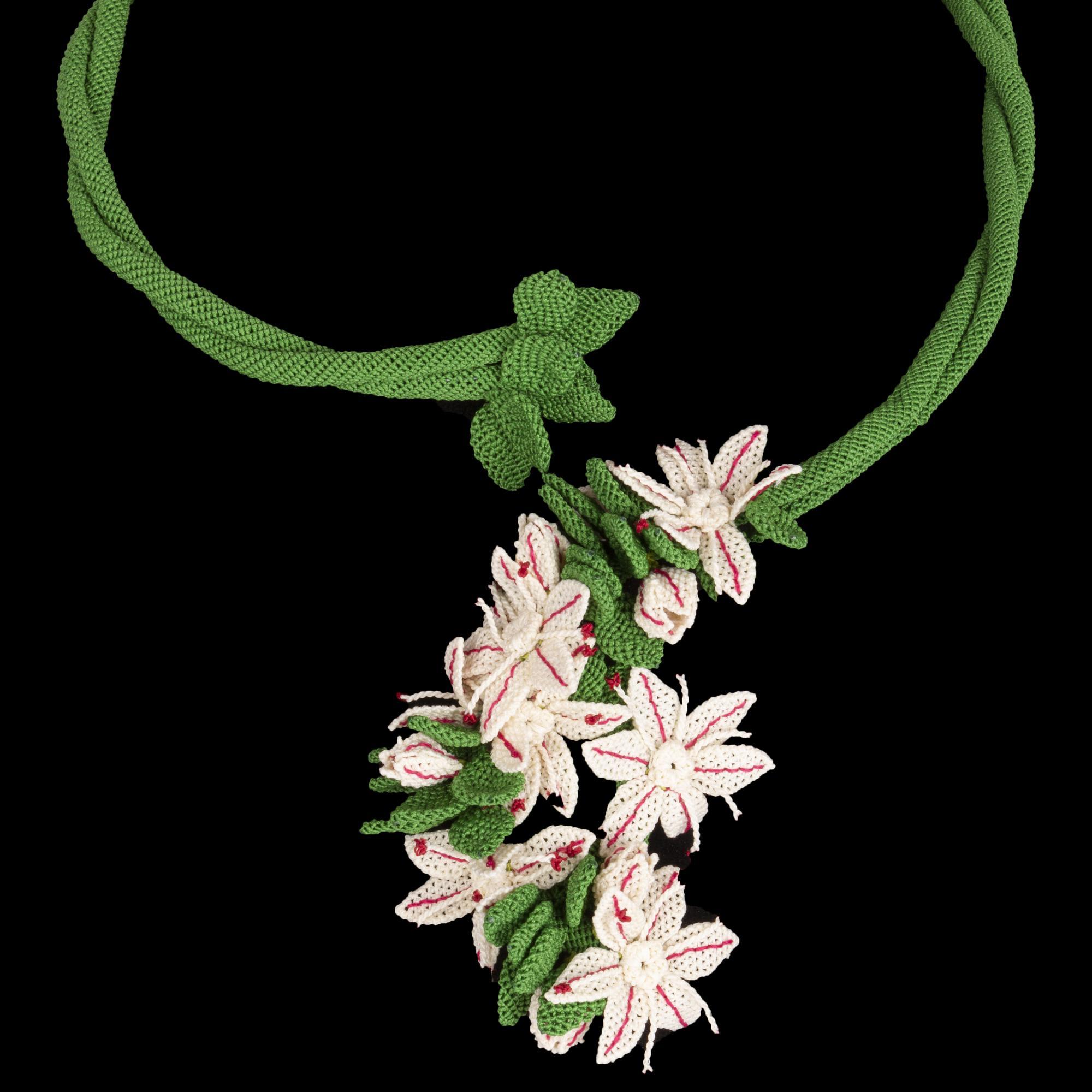 ÇOBAN KAVURGASI KOLYE