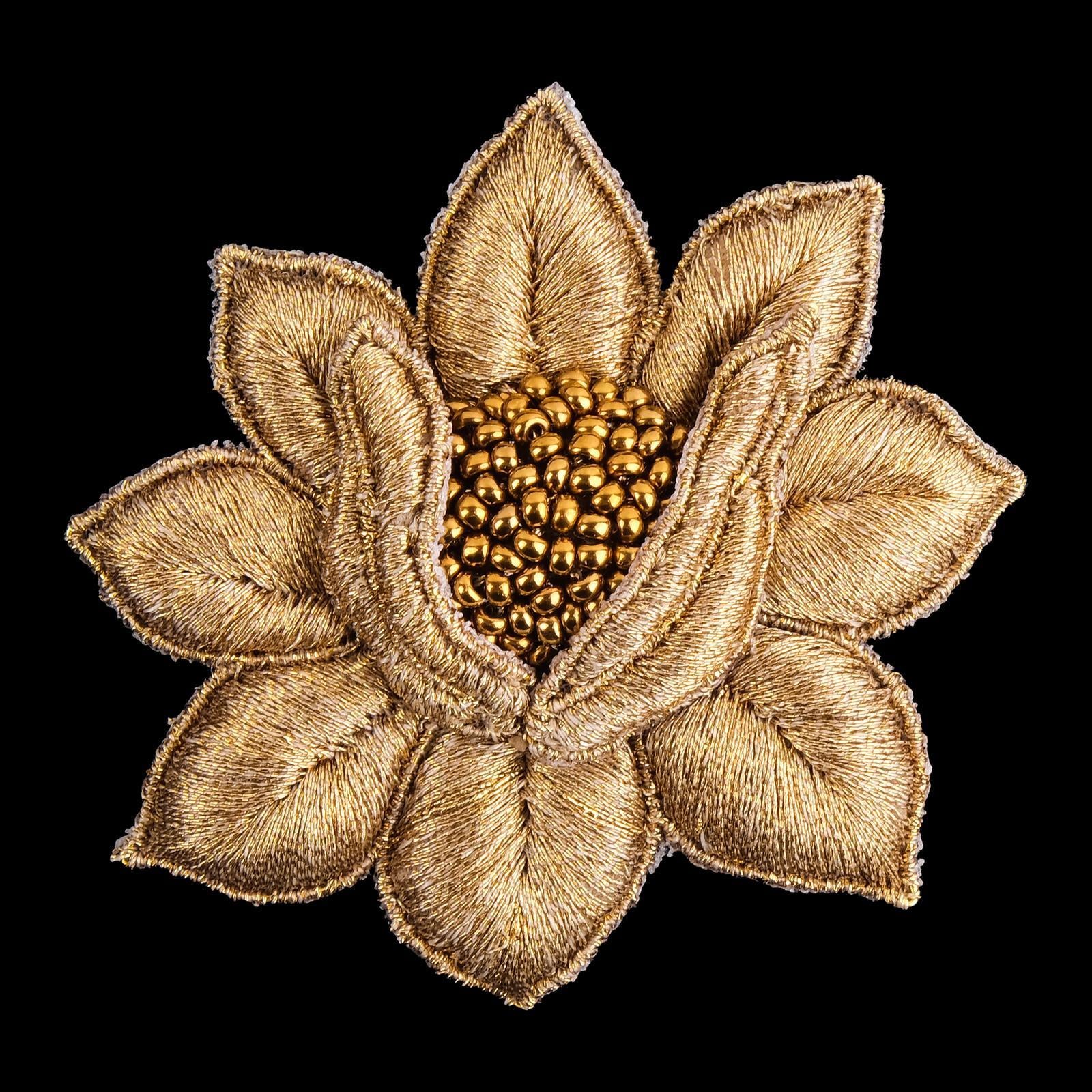 LOTUS YAKA İĞNESİ