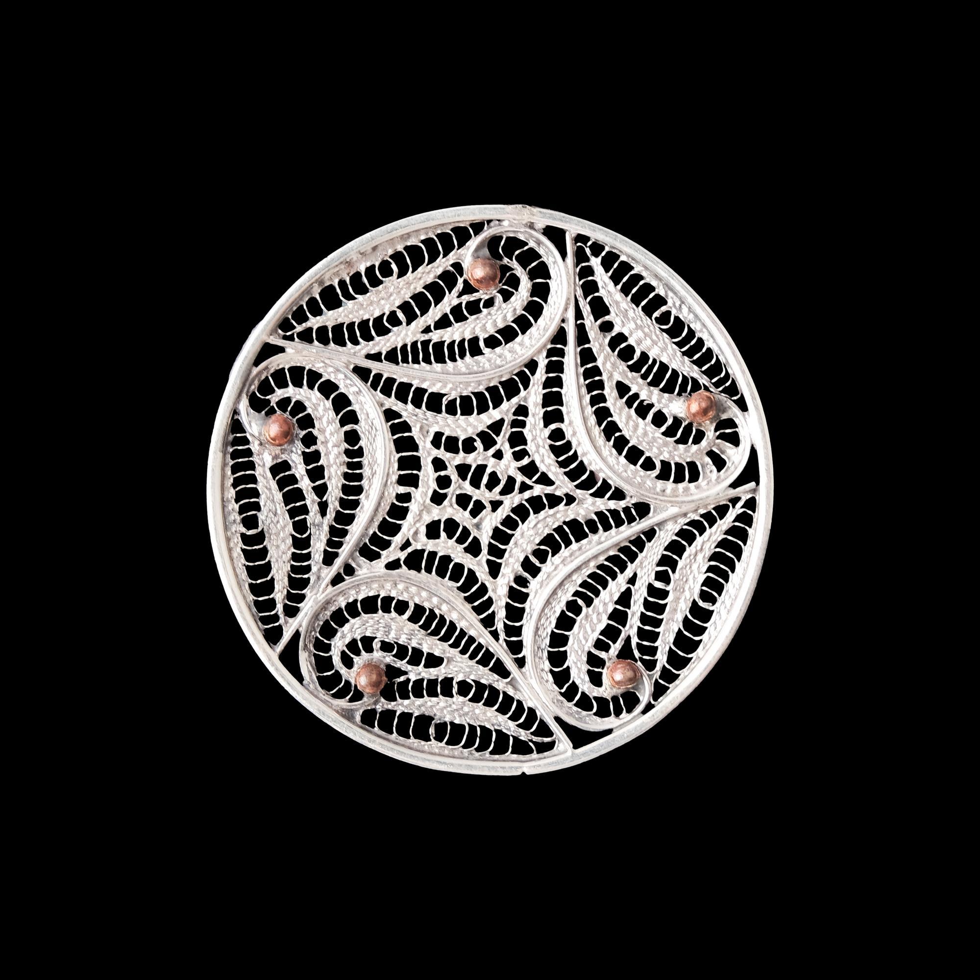 ZARAFETİN VE USTALIĞIN GEOMETRİK BROŞ 2 (8.7GR)