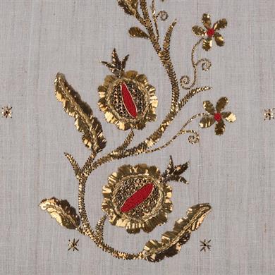 ALTIN NAR DESENLİ ÖRTÜ