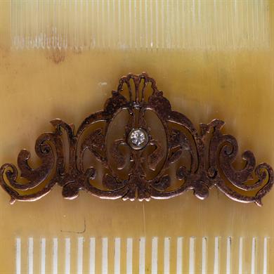 BAKIR İŞLEMELİ TAŞLI TARAK