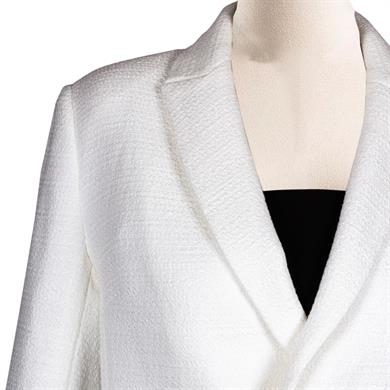 BEYAZ CEKET VE ÇANTA