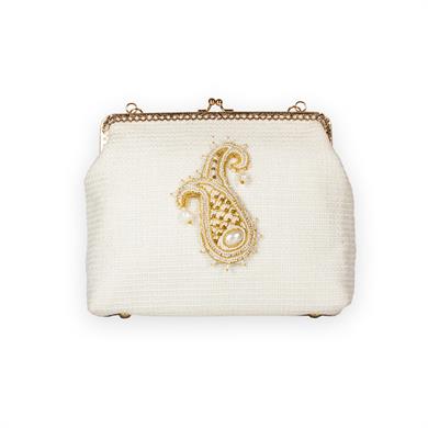 BEYAZ CEKET VE ÇANTA