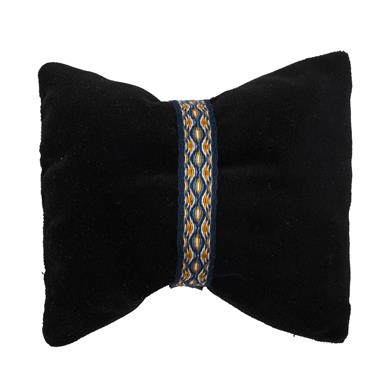 ÇARPANA DOKUMA BİLEKLİK CHARMLI