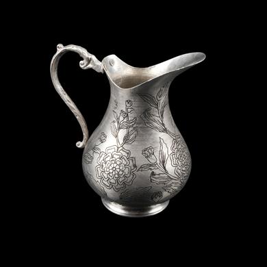 ÇİÇEK İŞLEMELİ SÜRAHİ