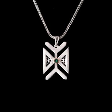 EL İŞÇİLİĞİYLE HAYAT BULAN GÜMÜŞ KOLYELER 1 (4.4GR)