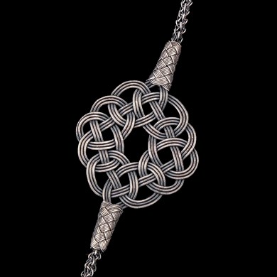 MENGENE TAŞ ÇEVİRME AKİK KOLYE (74,52 GR)