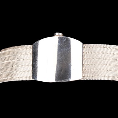 METAL TOKALI HASIR BİLEZİK