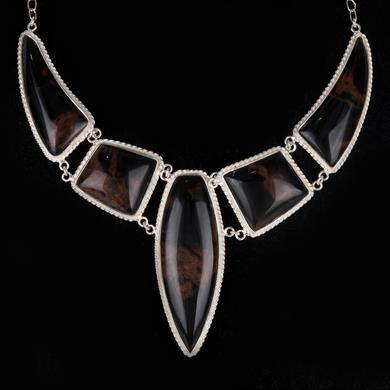 OBSİDYEN BOYNUZ KOLYE (56,1 GR)