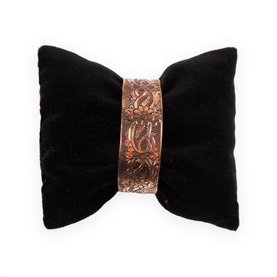 PAPATYA İŞLEMELİ BİLEZİK