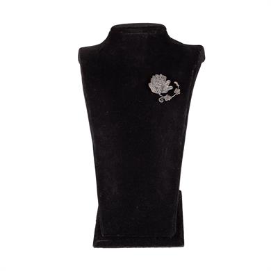 ŞAKAYIK YAKA İĞNESİ