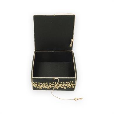 SARAYLI YEŞİL KUTU