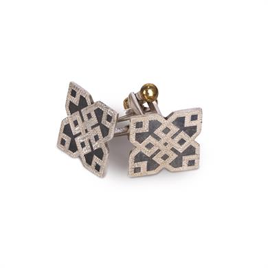 SELÇUKLU KOL DÜĞMESİ VE KRAVAT İĞNESİ SET