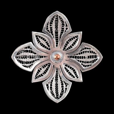 TARİHİN İZLERİNİ TAŞIYAN TELKARİ BROŞ 1 (10.4GR)