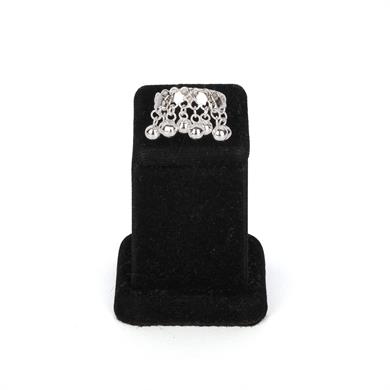 TEK SIRA KİŞNİŞLİ YÜZÜK (4,3) GR