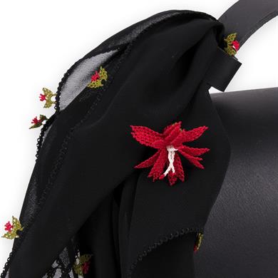 YILBAŞI ÇİÇEĞİ DETAYLI TAKIM