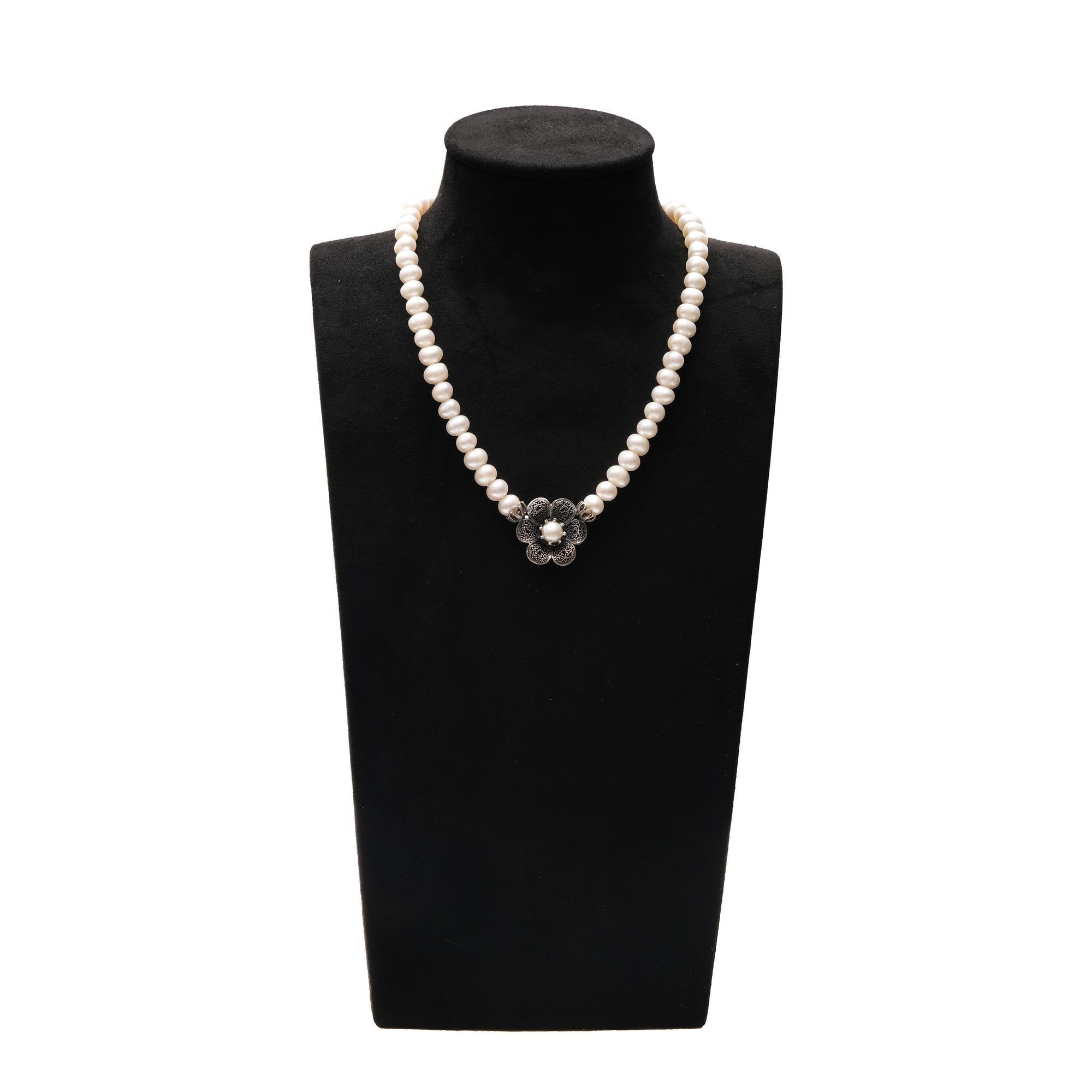 İNCİLİ ÇİÇEK GERDANLIK