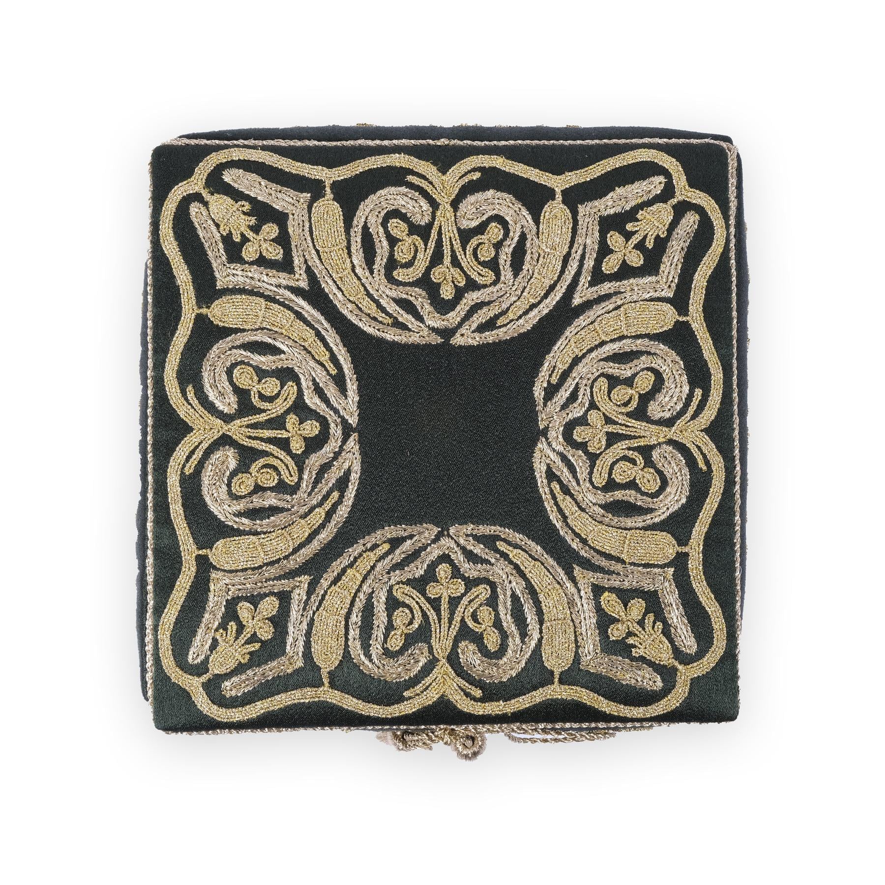 SARAYLI YEŞİL KUTU