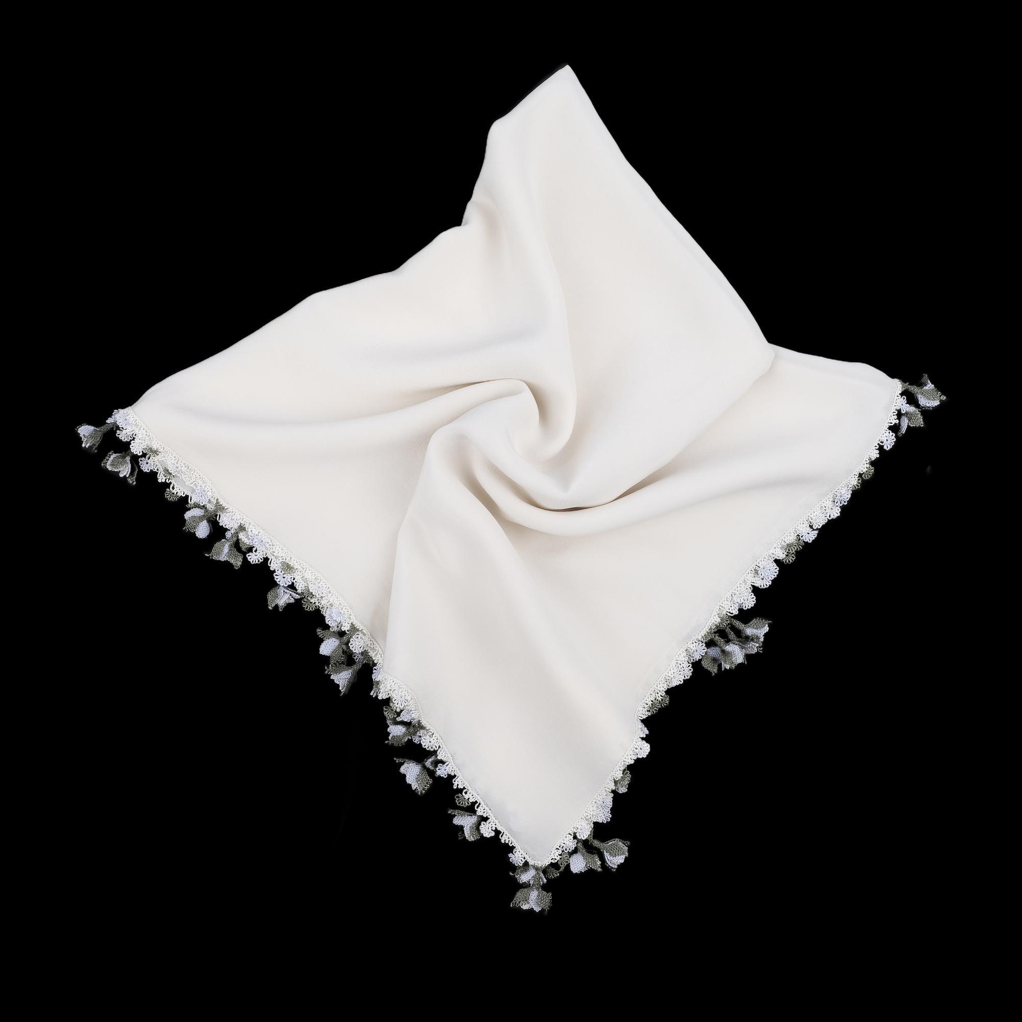 YABAN NERGİSİ MEVLÜT ÖRTÜSÜ