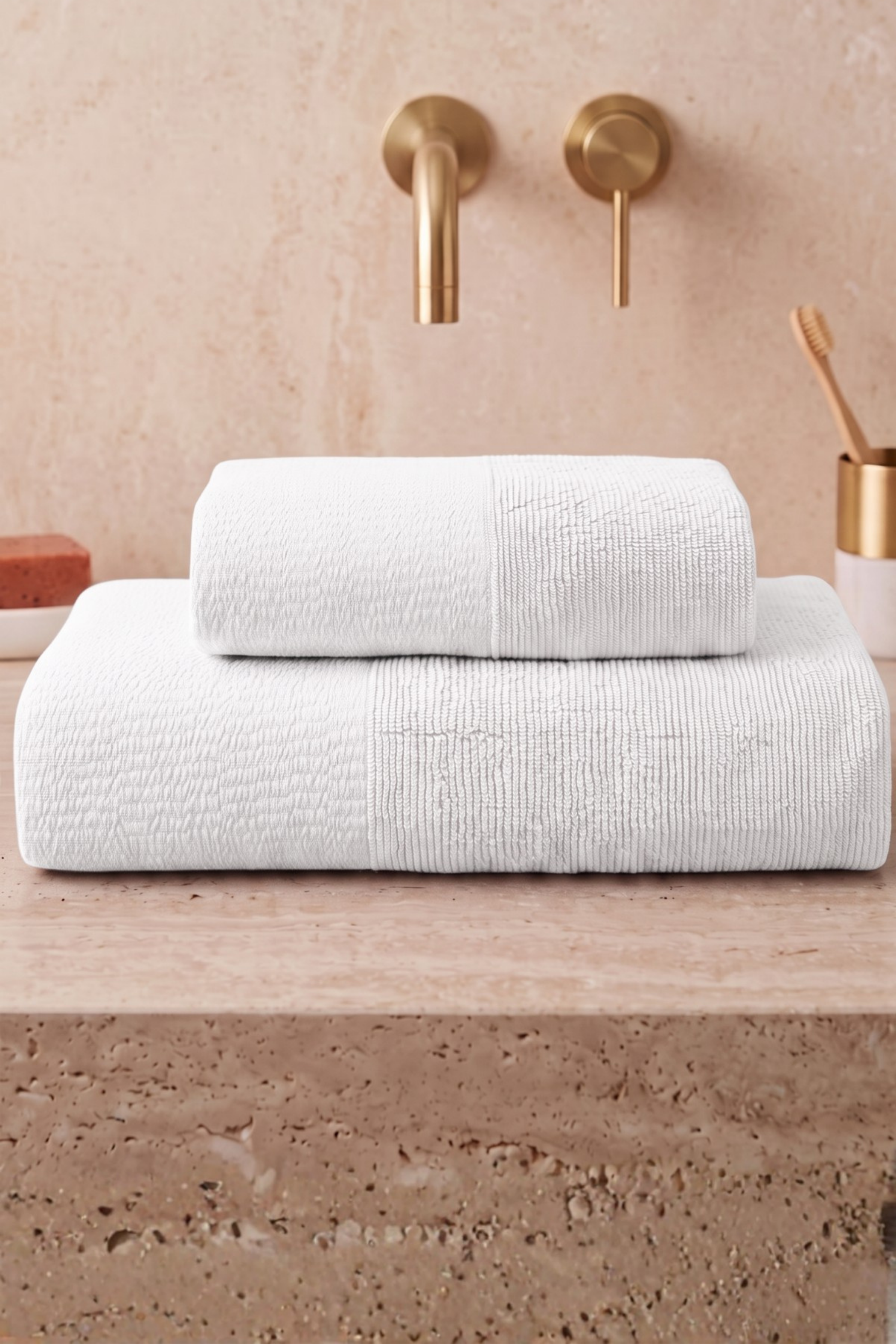 April 2'li Banyo Havlu Seti Beyaz