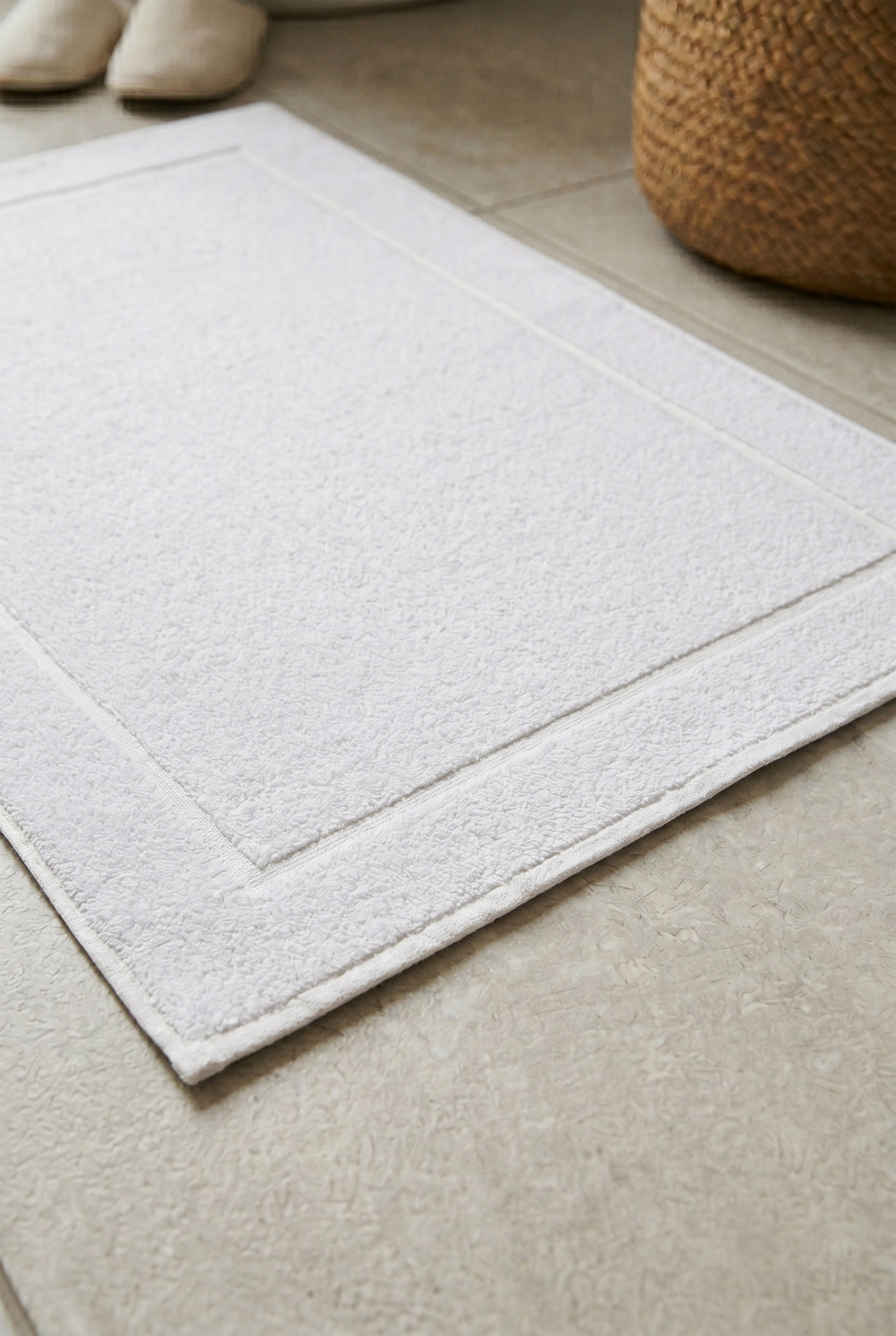 FLOR AYAK HAVLUSU 50X70
