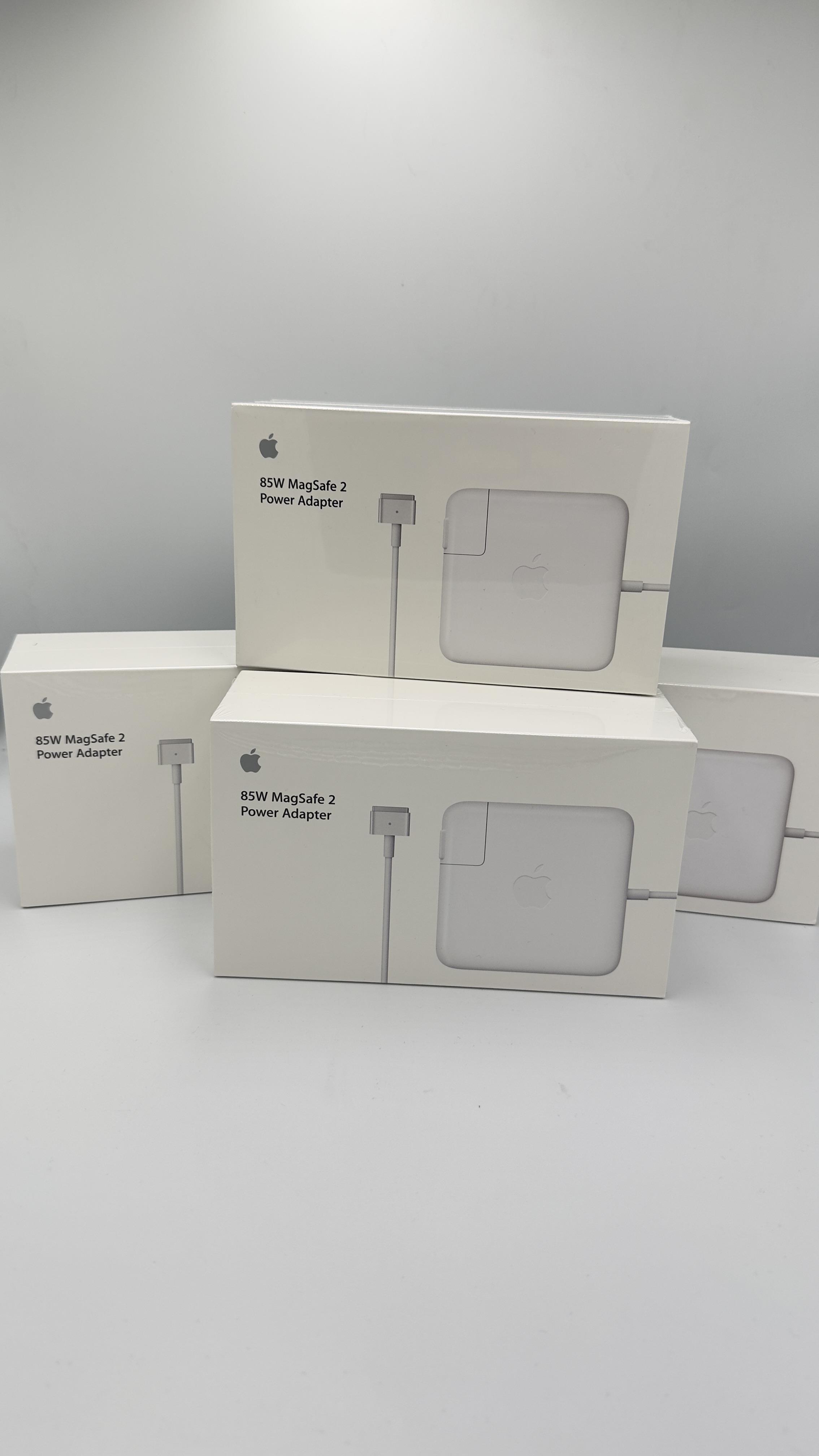 Apple 85W MagSafe 2 Power Adapter MD506TU/A