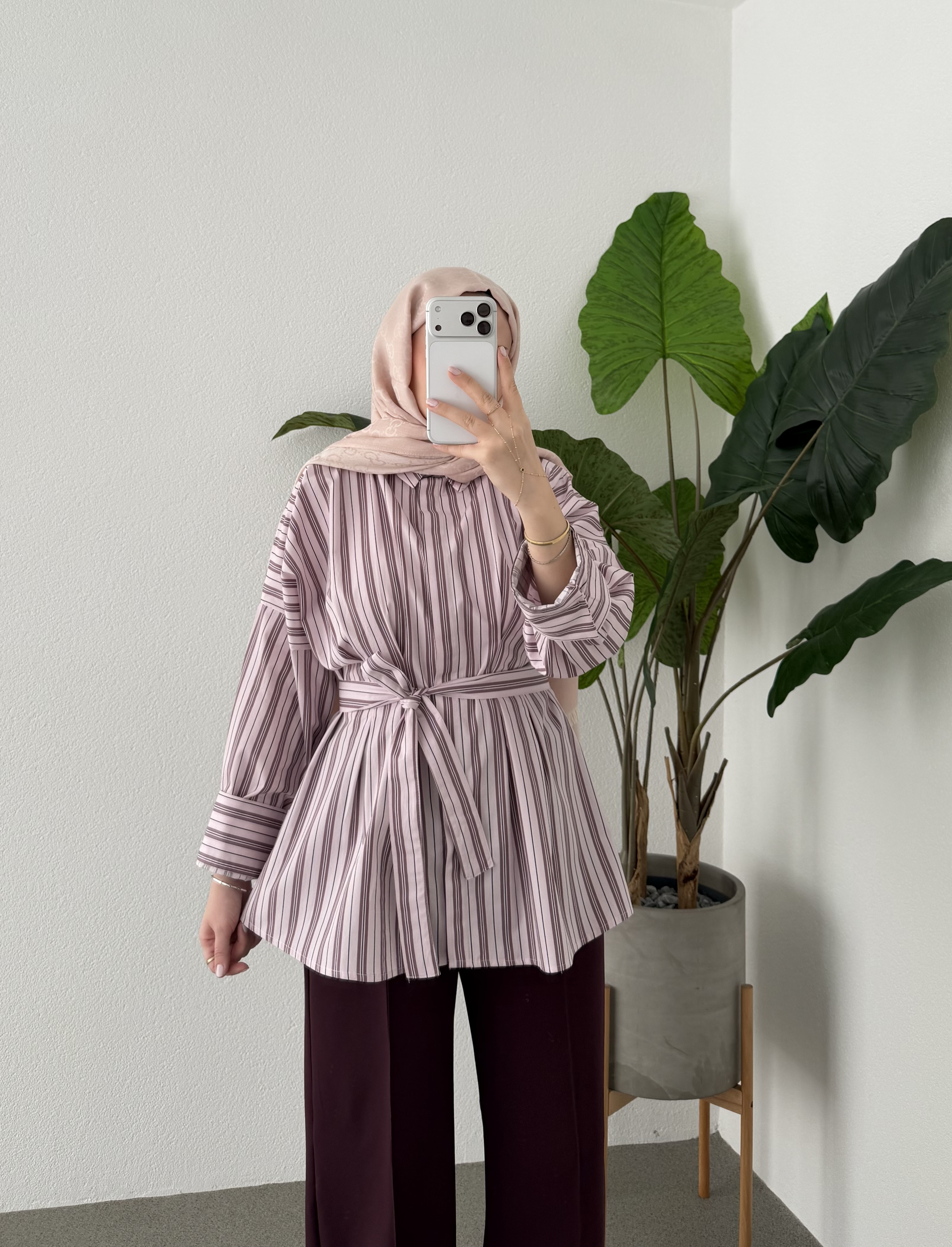 PİLİLİ ÇİZGİLİ GÖMLEK