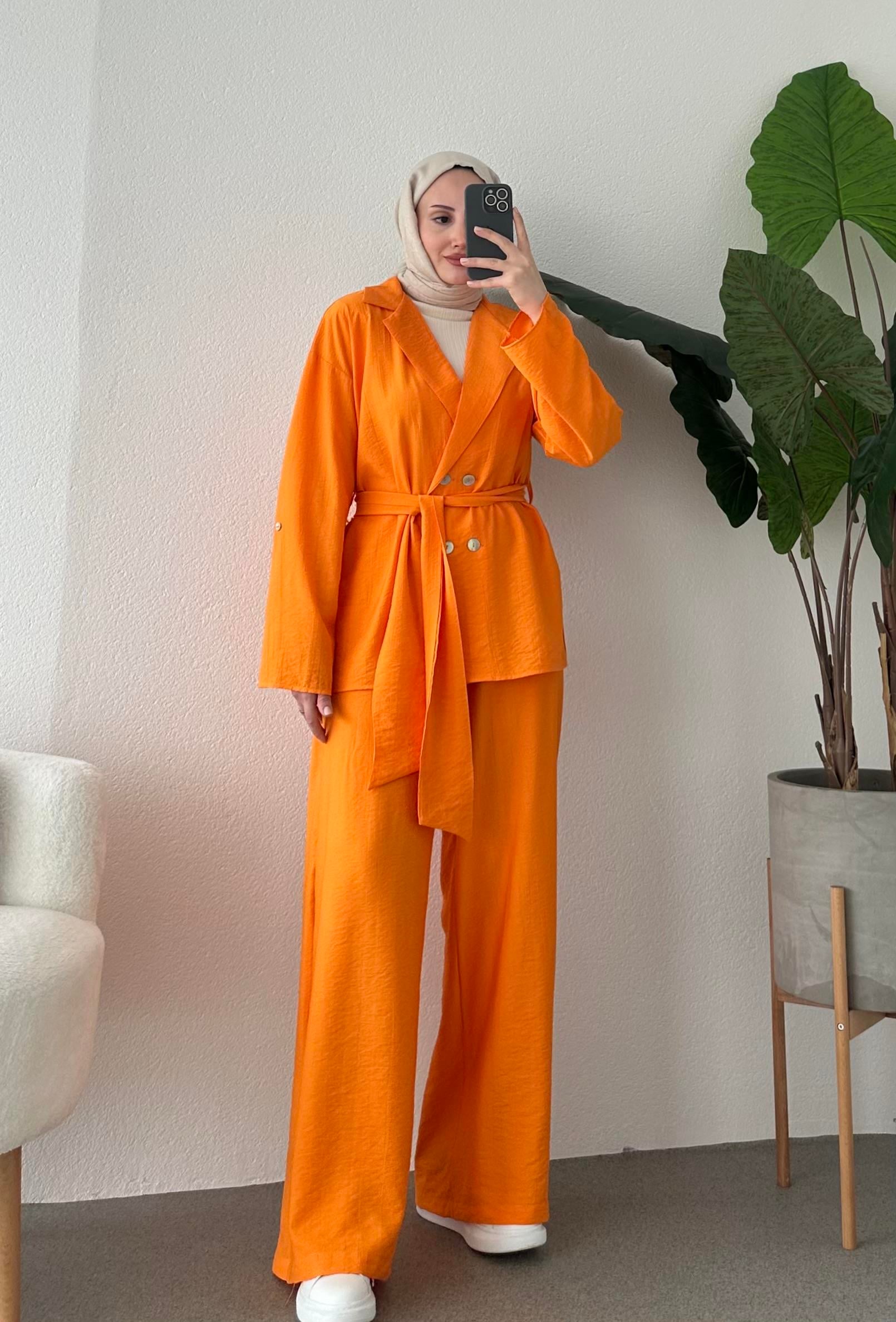 SEDEF DÜĞMELİ ORANJ TAKIM