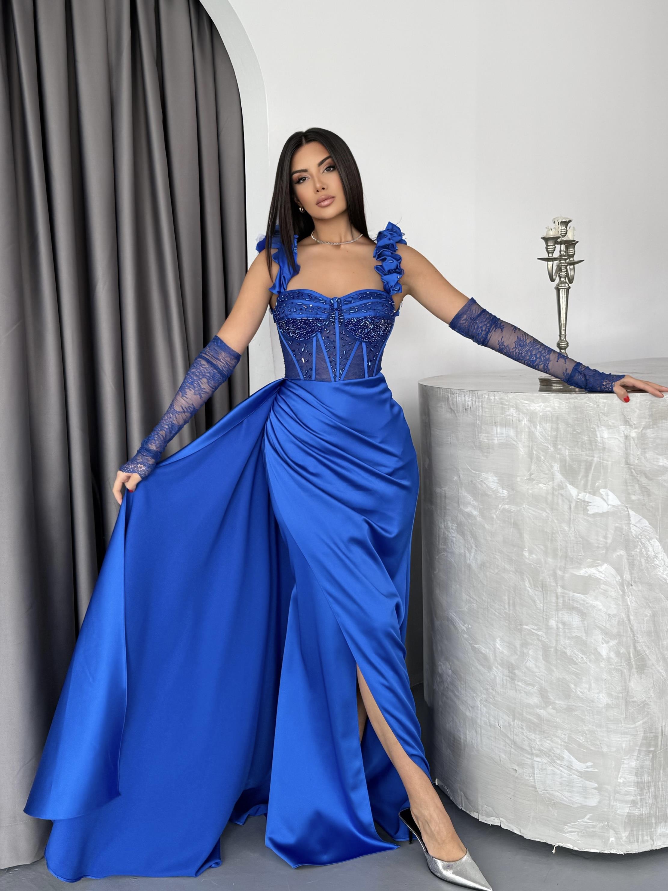 3052-3 Saks Mavisi
