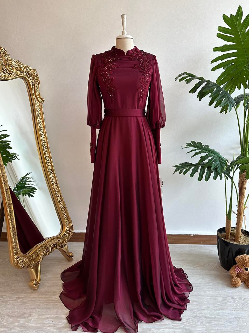 Kol Ve Gögüs İşlemeli Janjan Tesettür Abiye - Bordo