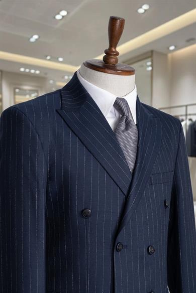 İtalyan Kesim Slim Fit Çizgili Lacivert Kruvaze Takım Elbise – SD42306