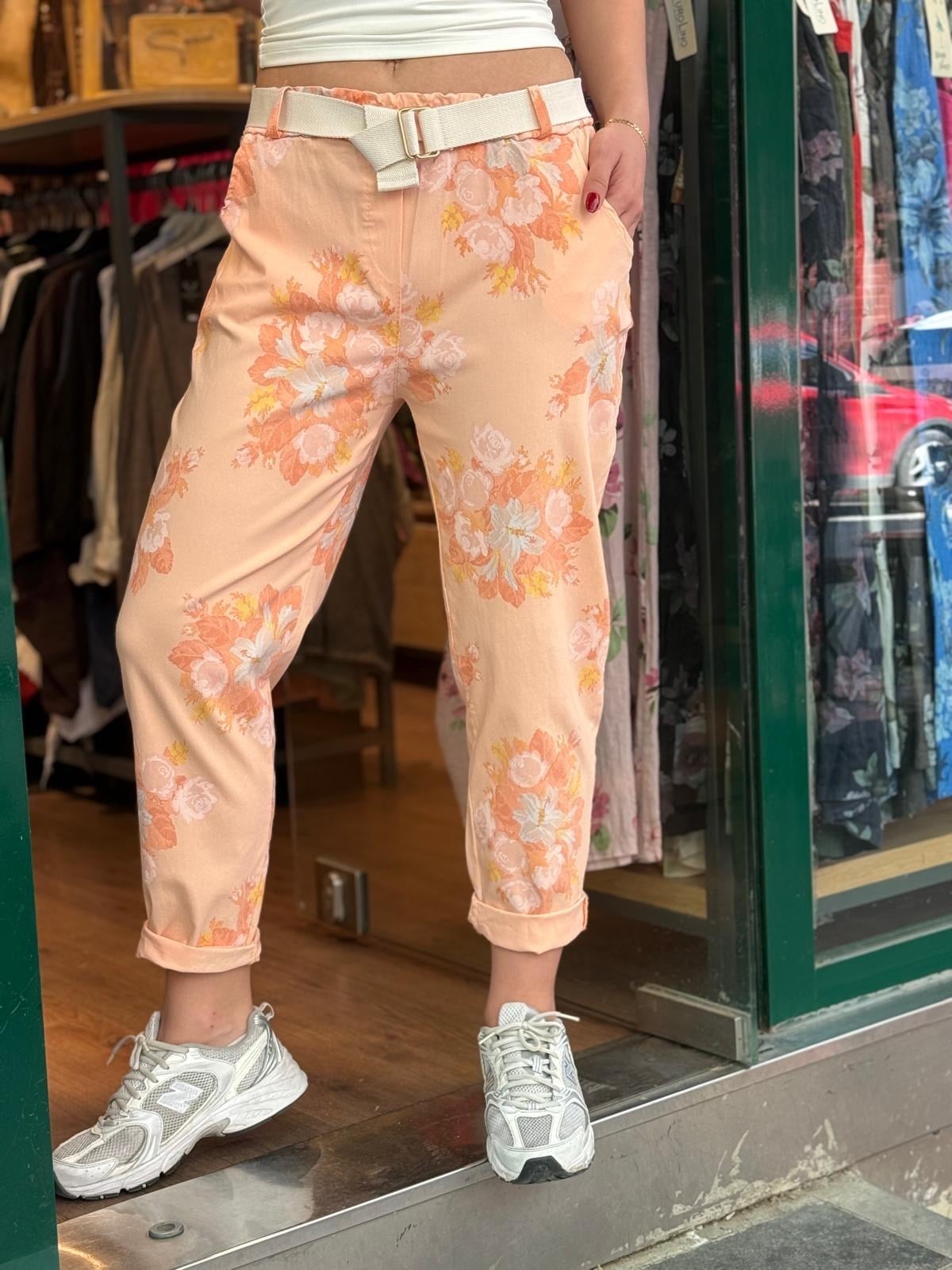 İthal Soft Çiçekli Havuç Model Likralı Pantolon