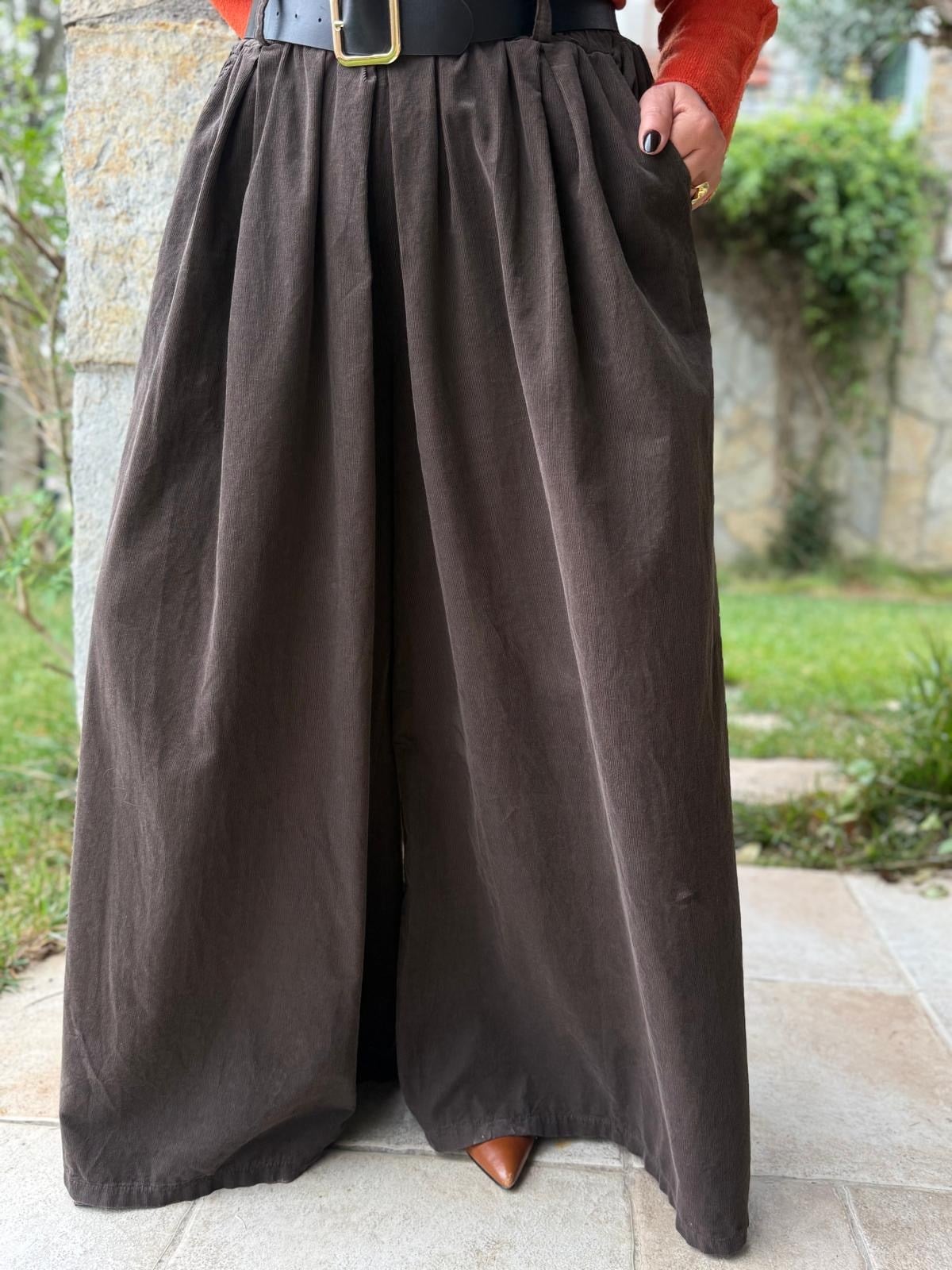 İthal İnce Fitilli Kadife Kemerli Etek Pantolon