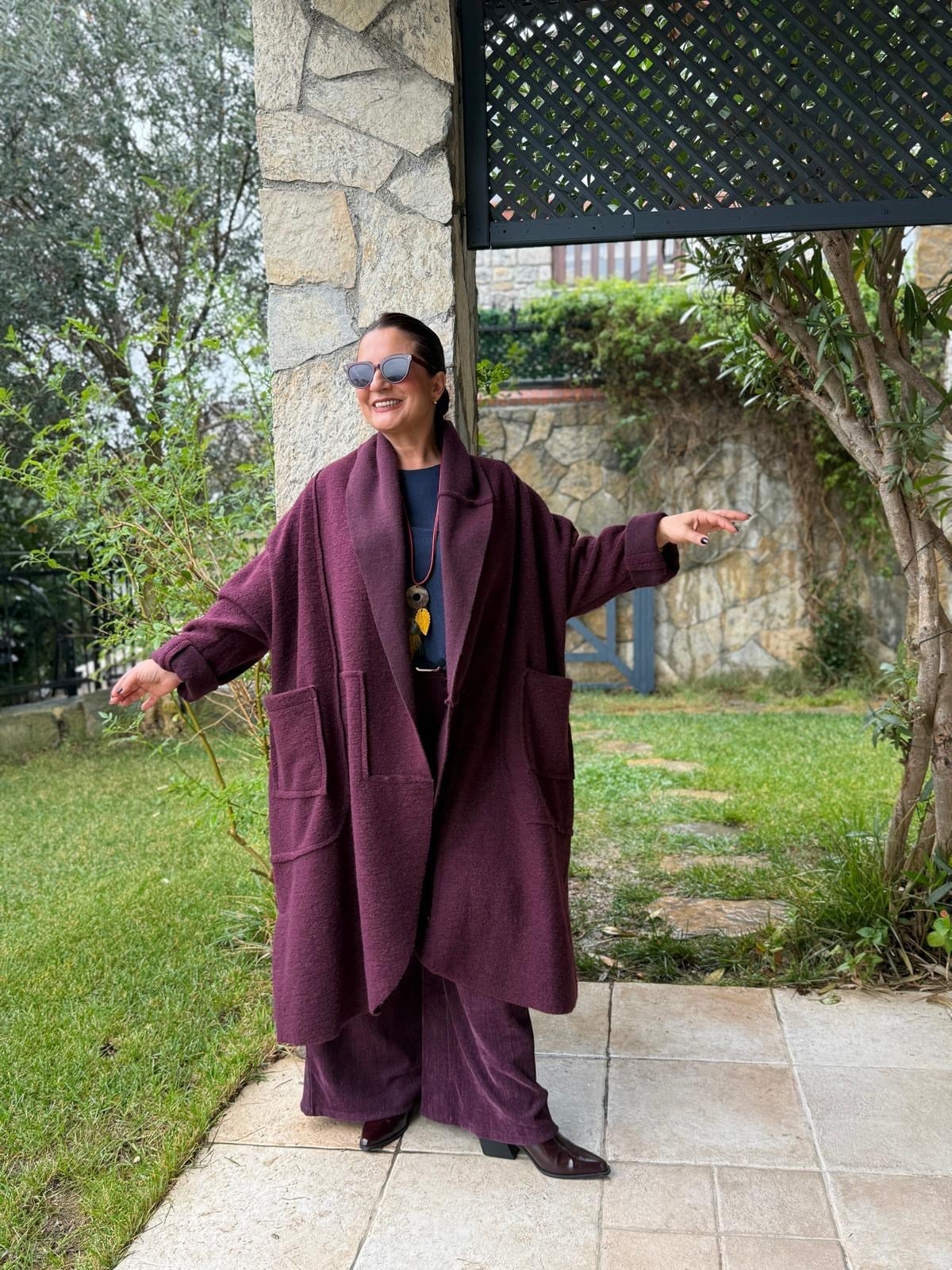 İthal Şal Yaka Keçe Kaban