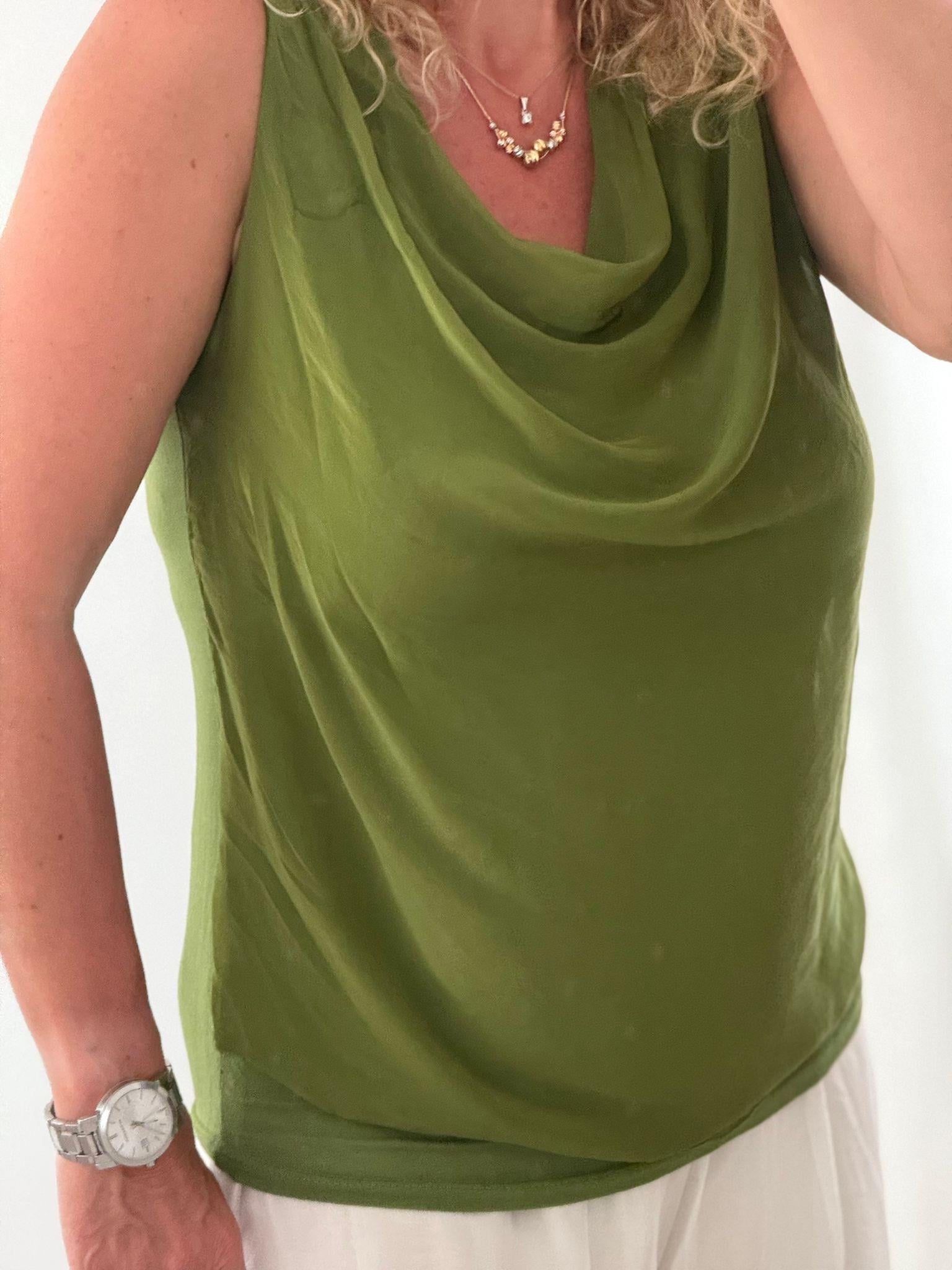 İthal İpek Kolsuz Degaje Bluz