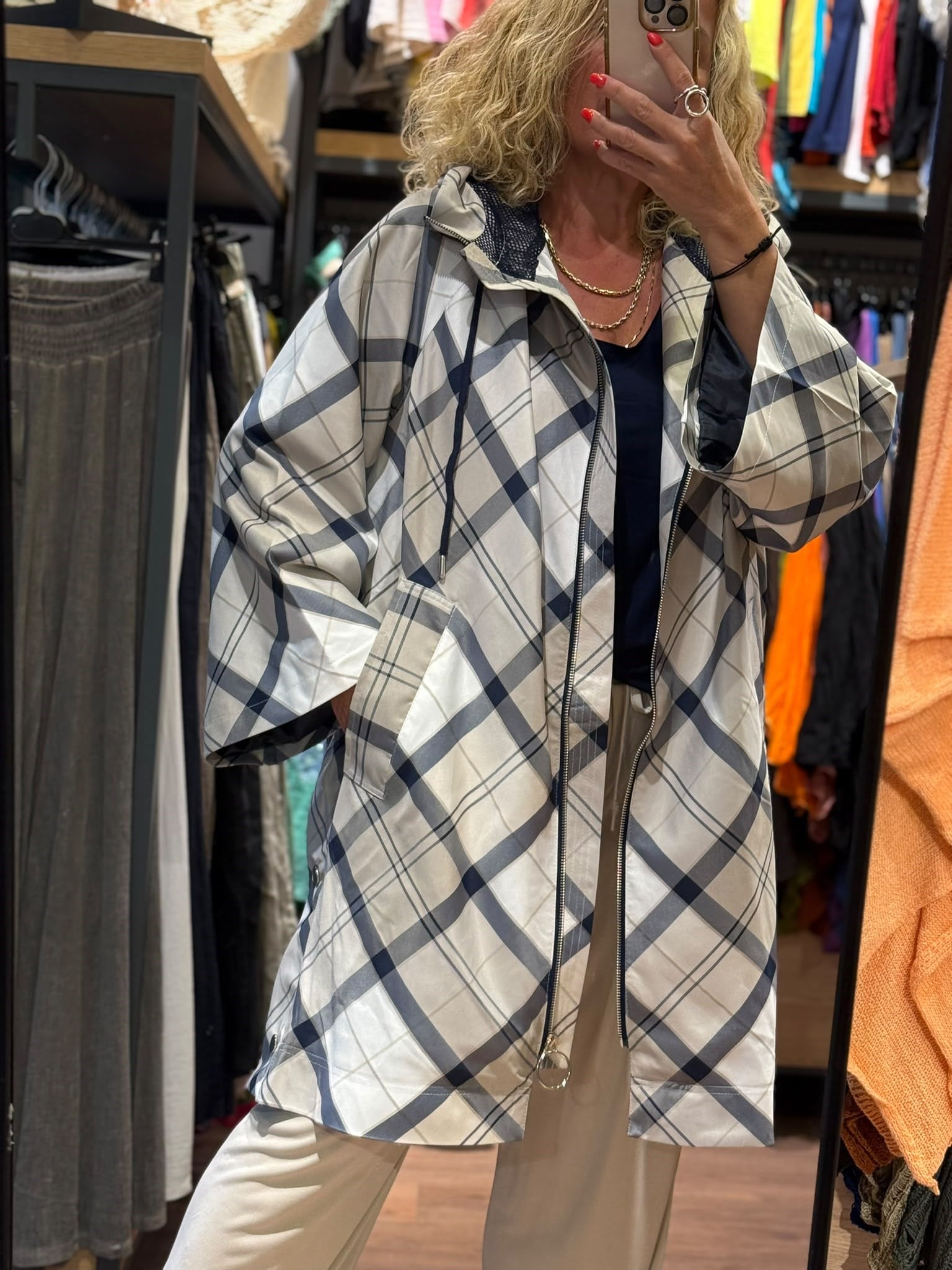İthal Ekoseli Kapüşonlu Oversize Trençkot