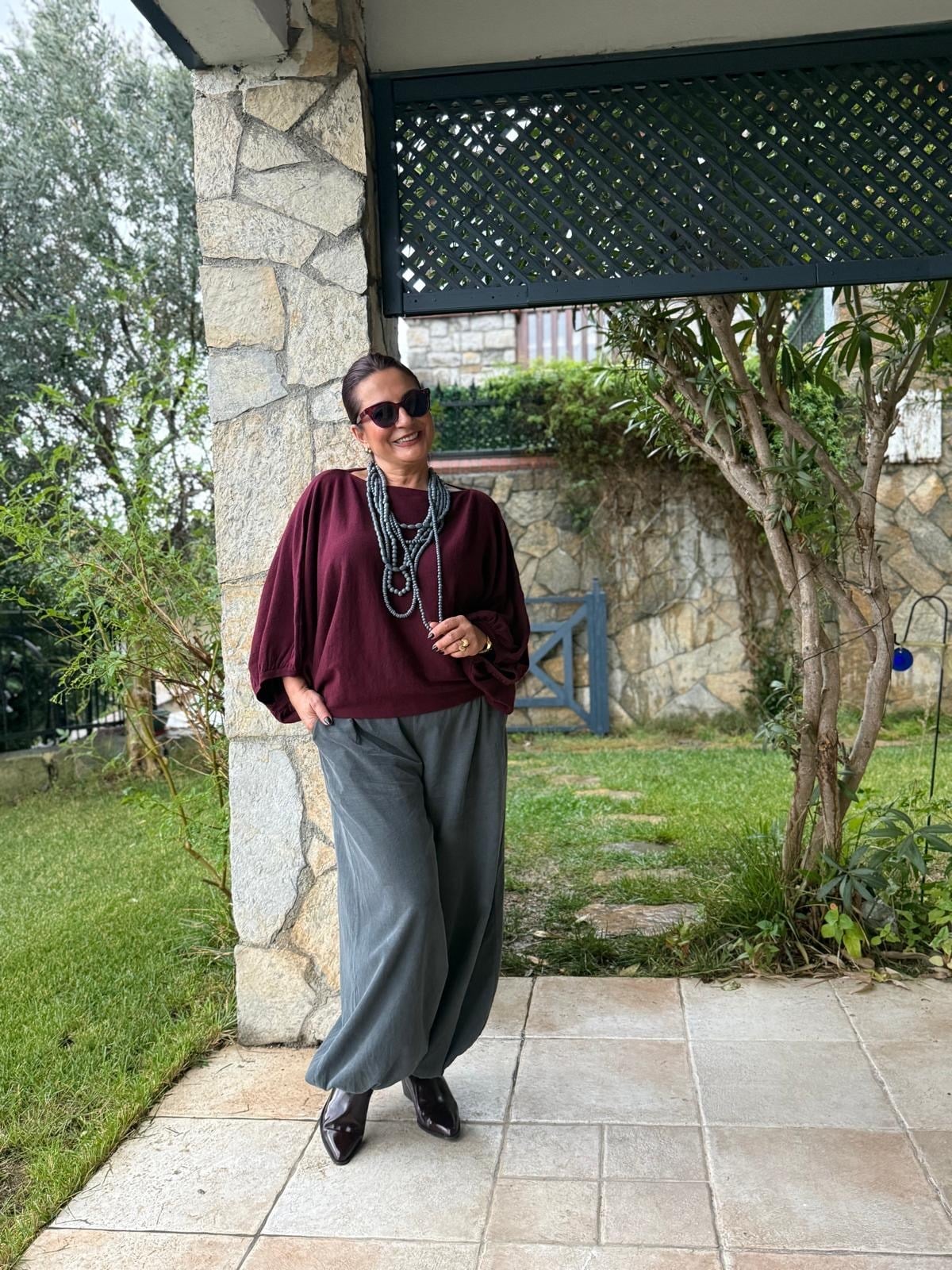 İthal Paçası Lastikli Oversize Kadife Pantolon