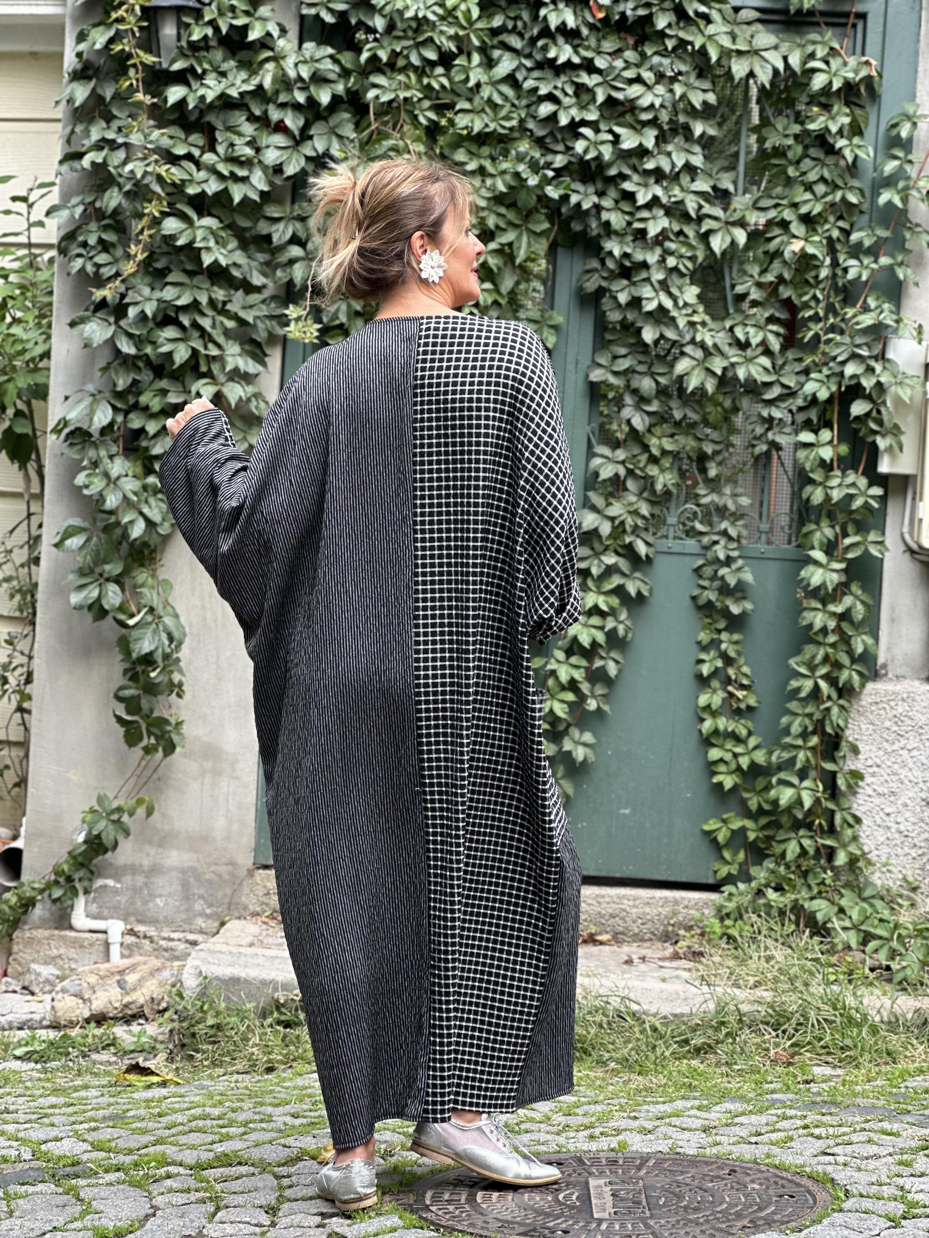 Gofre Oversize V Yaka Elbise