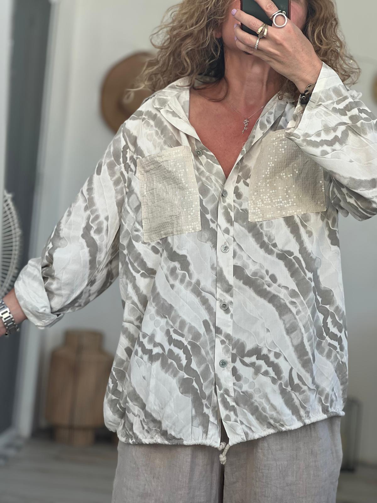 İthal Batik Desen Cep Payetli Gömlek