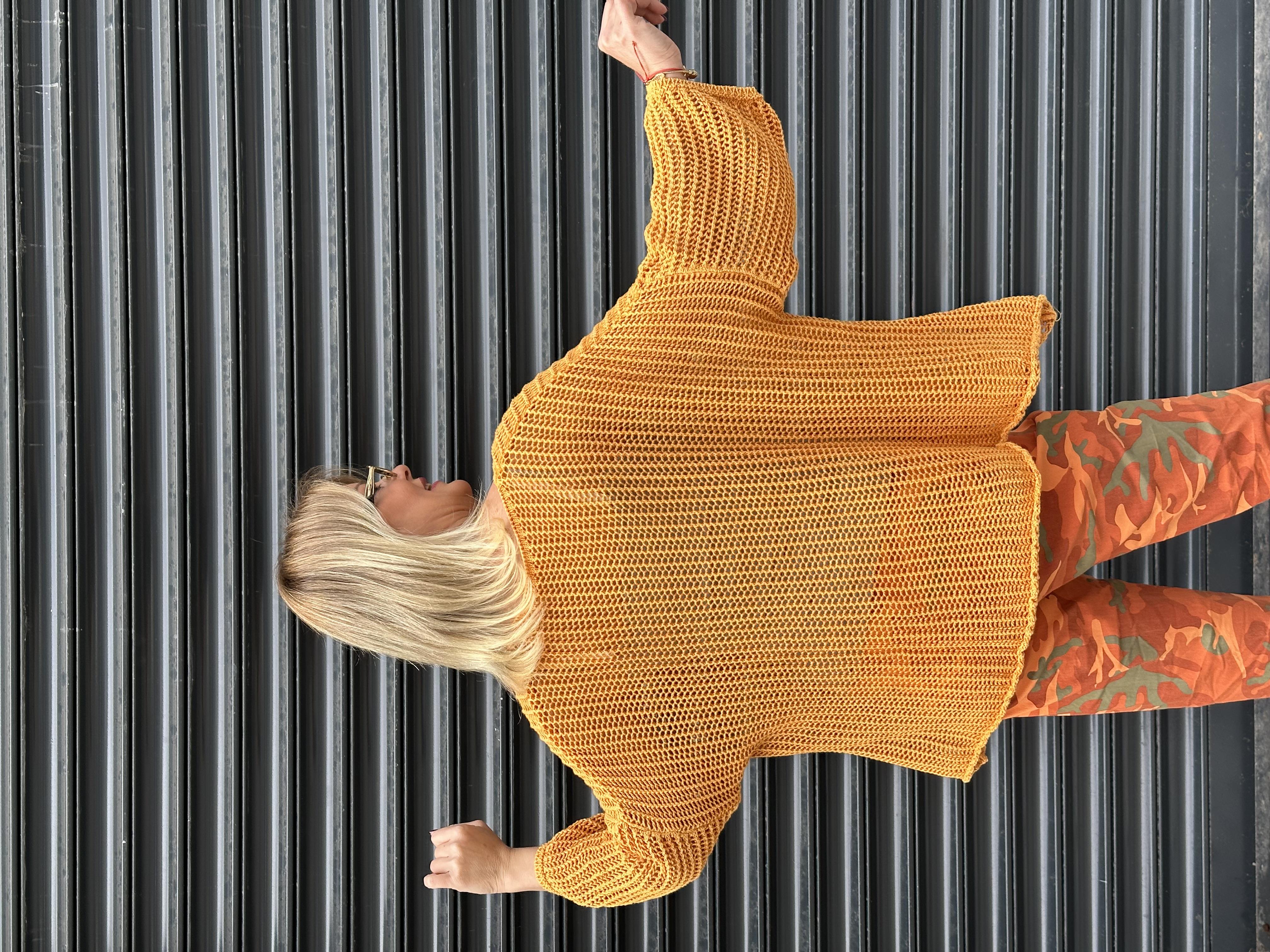 Turuncu File Cepli Oversize Triko