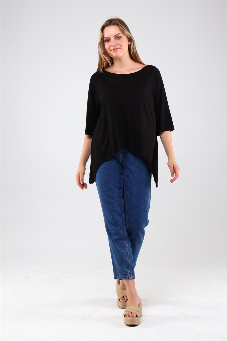 Siyah Crop Bluz