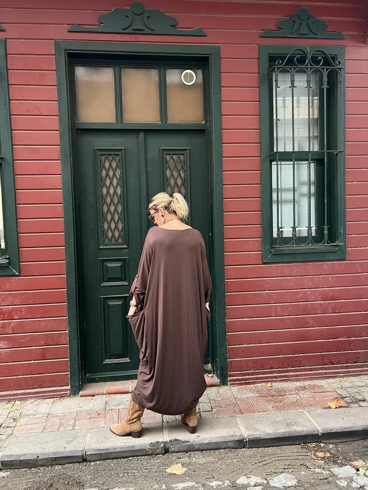 Uzun Kol Büyük Cep Elbise
