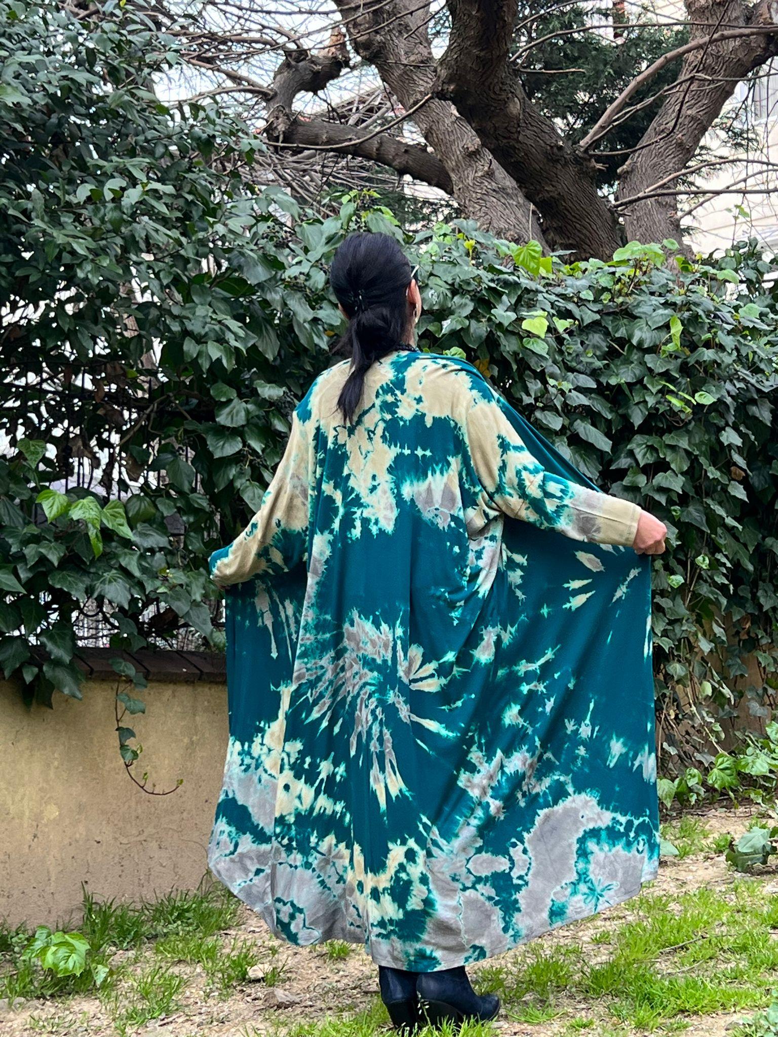 Zümrüt Batik Kap Ceket