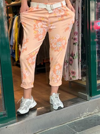 İthal Soft Çiçekli Havuç Model Likralı Pantolon