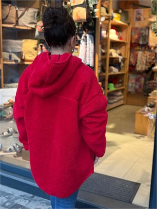 Kırmızı Kapüşonlu Peluş Mont