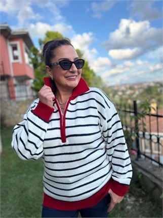 Lacivert Çizgili Yakası Fermuarlı Triko