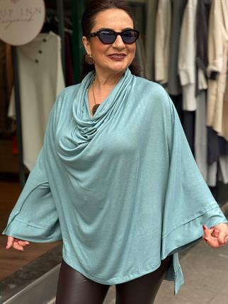 İnce Örme Triko Degaje Bluz